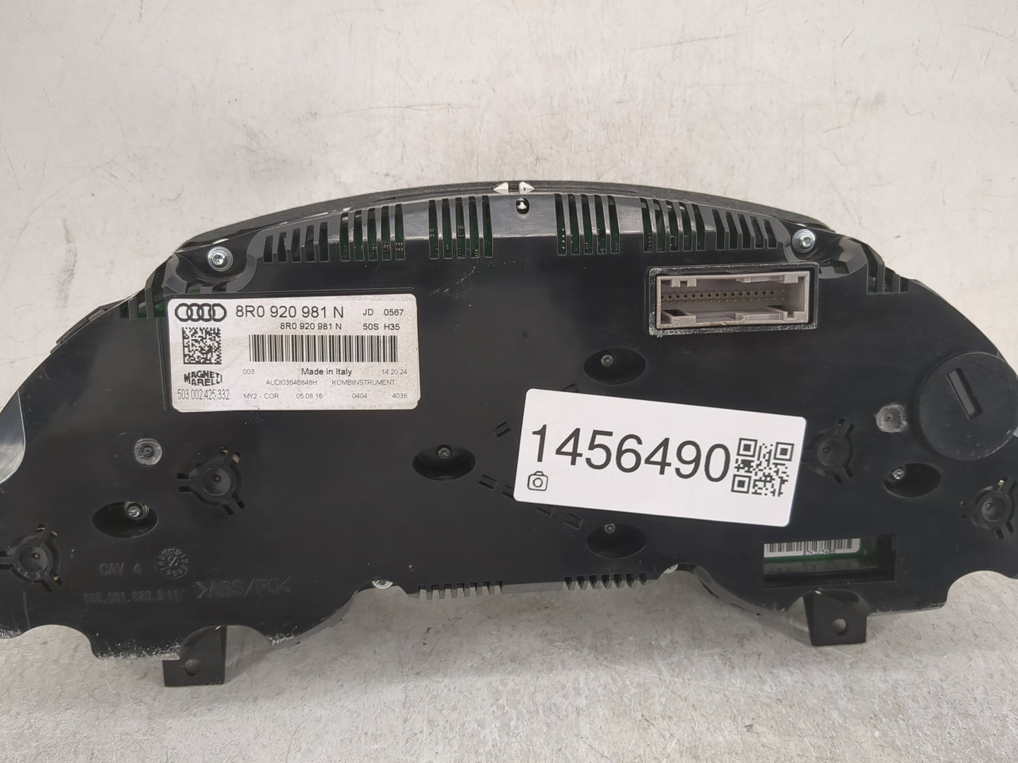 2013-2017 Audi Q5 Instrument Cluster Speedometer Gauges P/N:8R0 920 981 N Miles: Fits Fits 2013 2014 2015 2016 2017 OEM Used