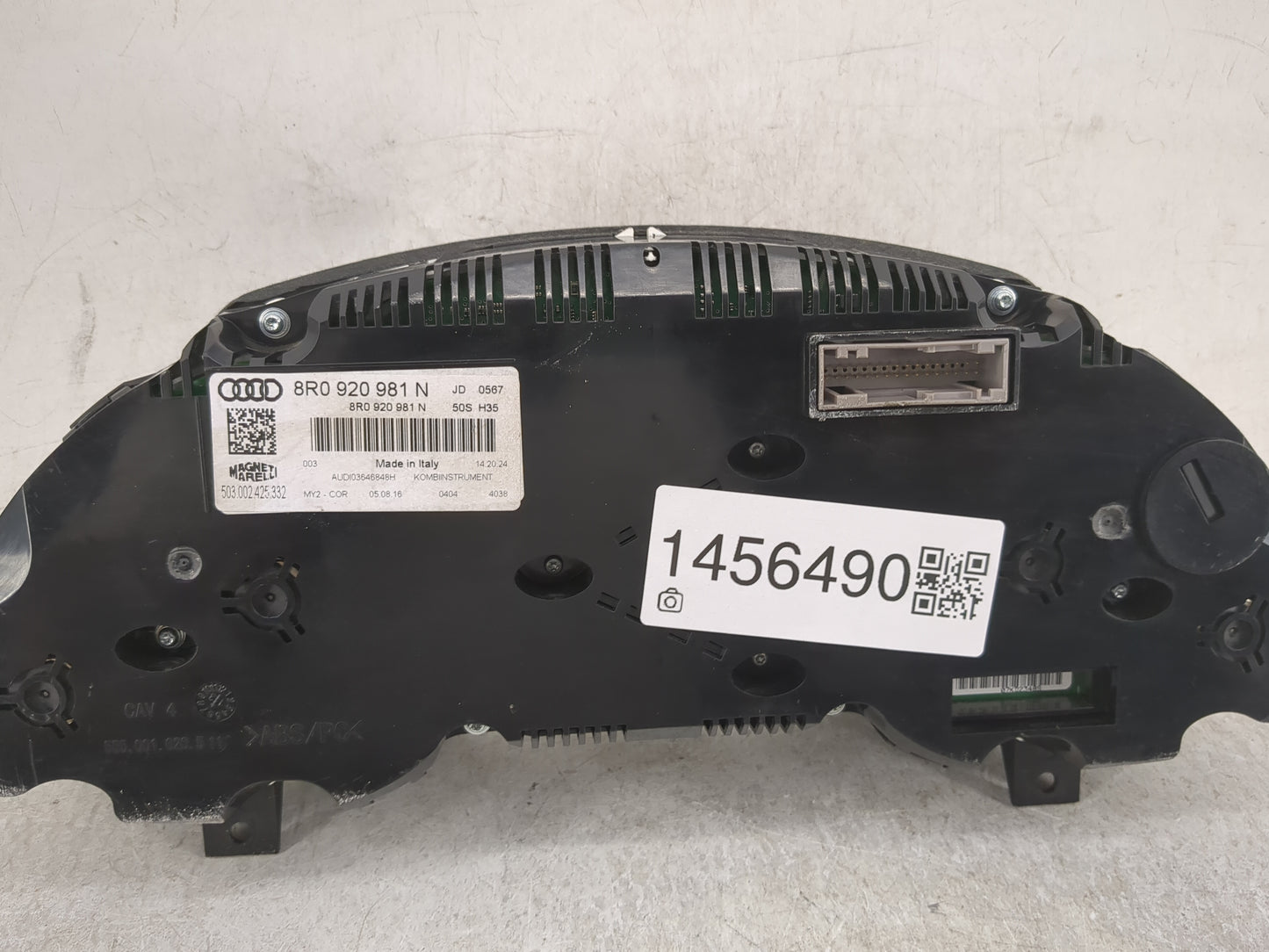 2013-2017 Audi Q5 Instrument Cluster Speedometer Gauges P/N:8R0 920 981 N Miles: Fits Fits 2013 2014 2015 2016 2017 OEM Used
