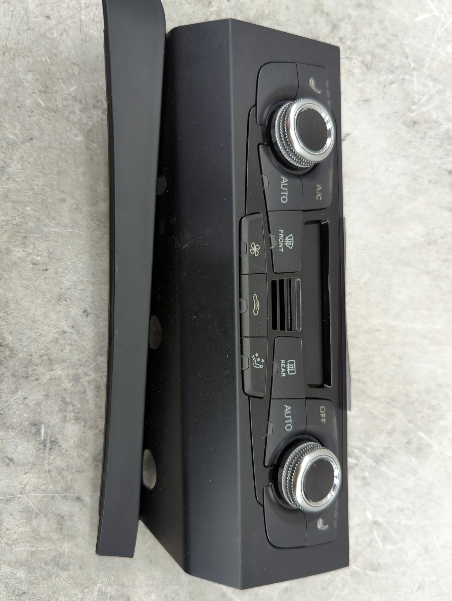2013-2017 Audi Q5 Climate Control Module Temperature AC/Heater Replacement P/N:8K1 820 043 AQ Fits Fits 2013 2014 2015 2016 