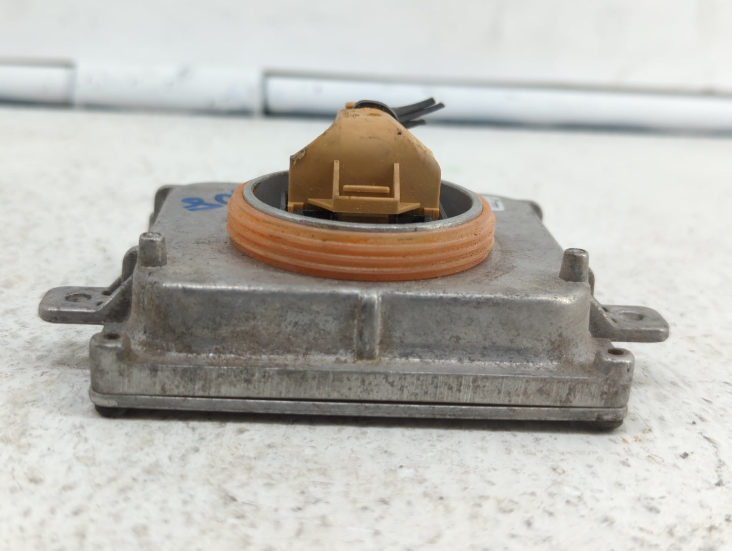 2017 Audi Q5 Headlight Ballast Head Light - Oemusedautoparts1.com