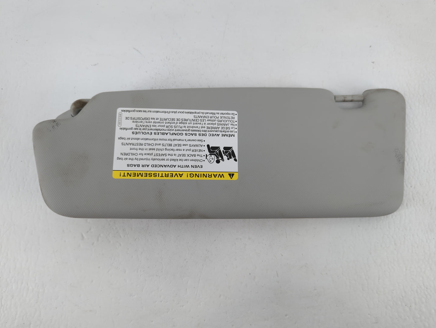 2015-2017 Audi Q5 Sun Visor Shade Replacement Passenger Right Mirror Fits Fits 2015 2016 2017 OEM Used Auto Parts - Oemuseda