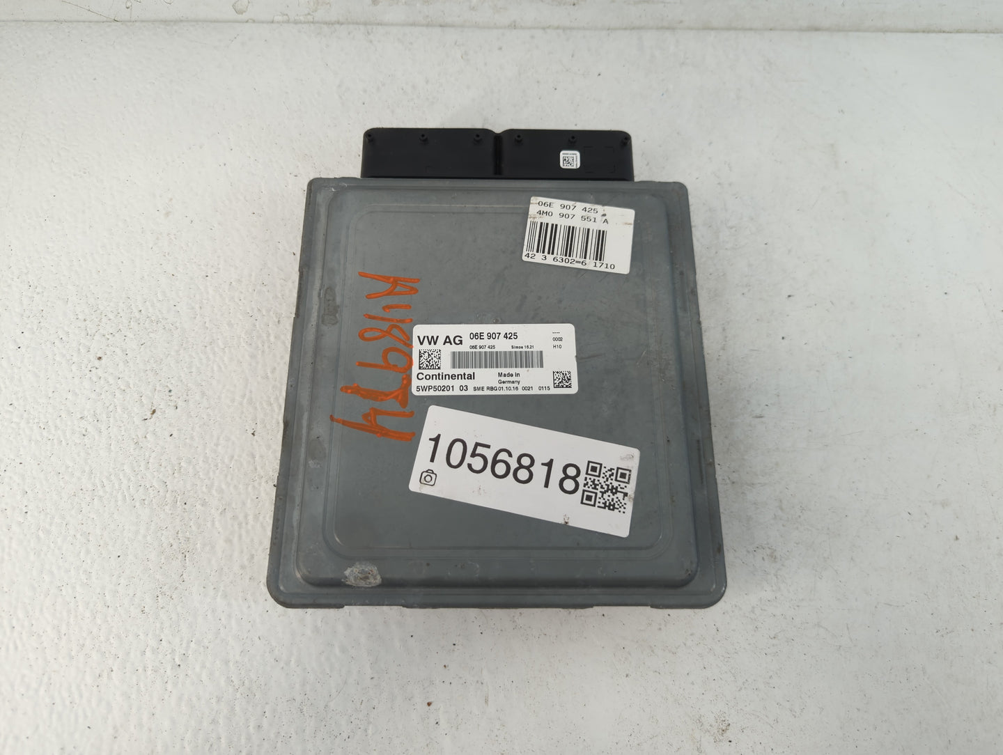 2017-2019 Audi Q7 PCM Engine Control Computer ECU ECM PCU OEM P/N:06E 907 425 Fits Fits 2017 2018 2019 OEM Used Auto Parts -