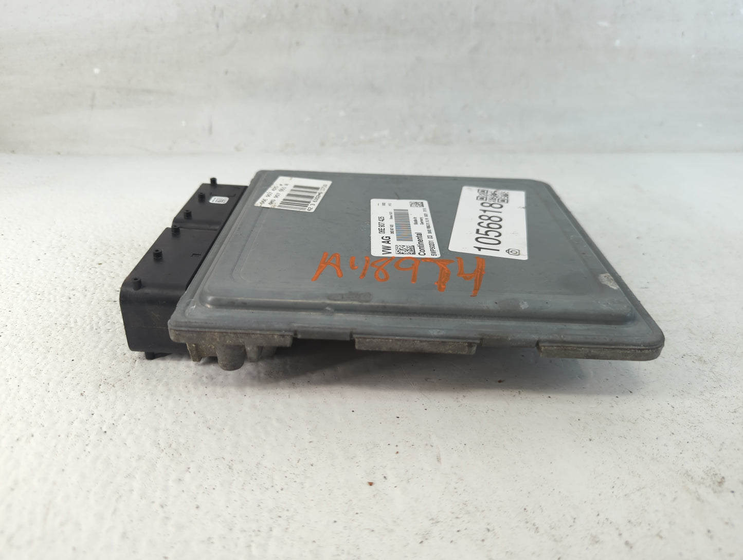2017-2019 Audi Q7 PCM Engine Control Computer ECU ECM PCU OEM P/N:06E 907 425 Fits Fits 2017 2018 2019 OEM Used Auto Parts -