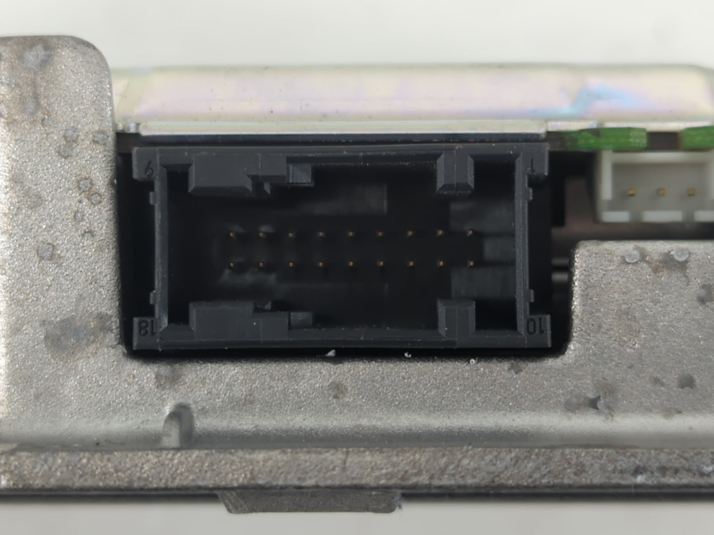 2017-2019 Audi Q7 Radio AM FM Cd Player Receiver Replacement P/N:4M0 035 223 Fits Fits 2017 2018 2019 OEM Used Auto Parts - 