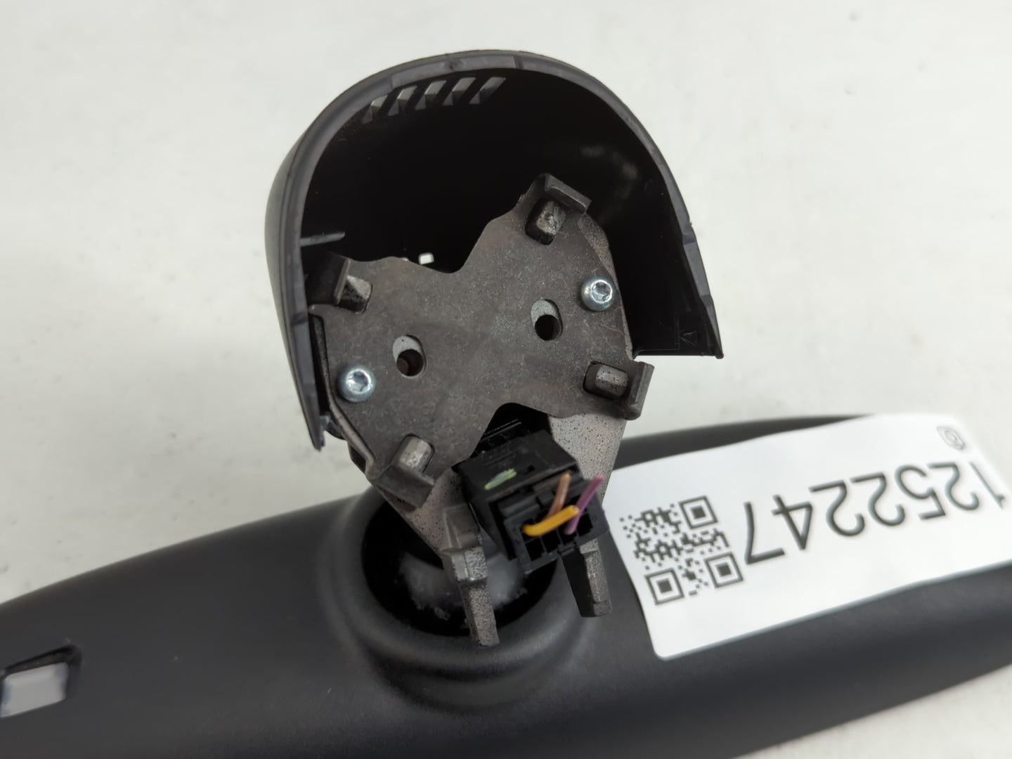 2017-2019 Audi Q7 Interior Rear View Mirror Replacement OEM P/N:E11038291 Fits Fits 2017 2018 2019 OEM Used Auto Parts - Oem