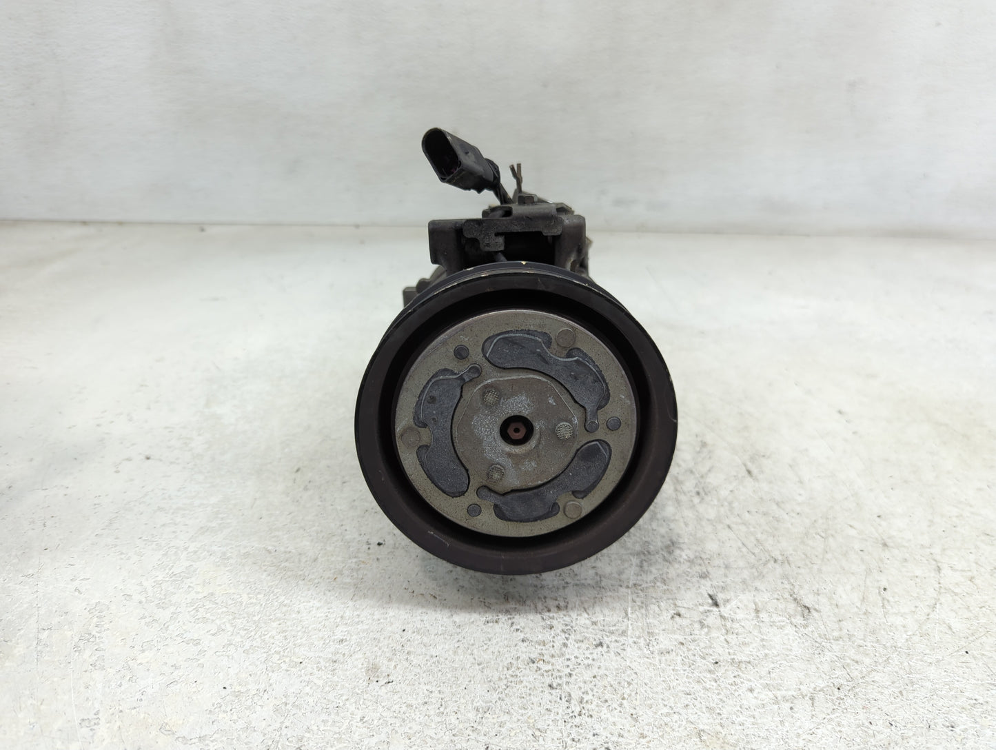 2017-2019 Audi Q7 Air Conditioning A/c Ac Compressor Oem - Oemusedautoparts1.com