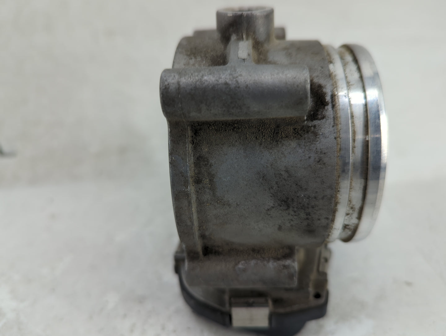 2011-2019 Audi Q7 Throttle Body Fits Fits 2008 2009 2010 2011 2012 2013 2014 2015 2016 2017 2018 2019 OEM Used Auto Parts - 