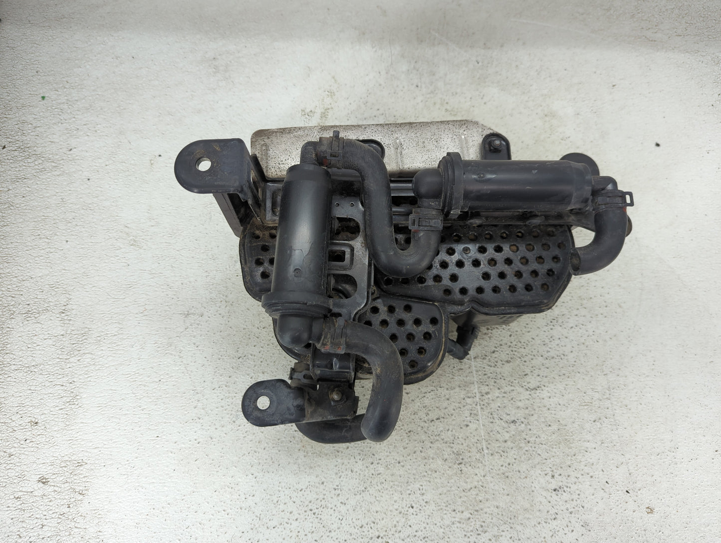 2017 Audi Q7 Fuel Vapor Charcoal Canister - Oemusedautoparts1.com