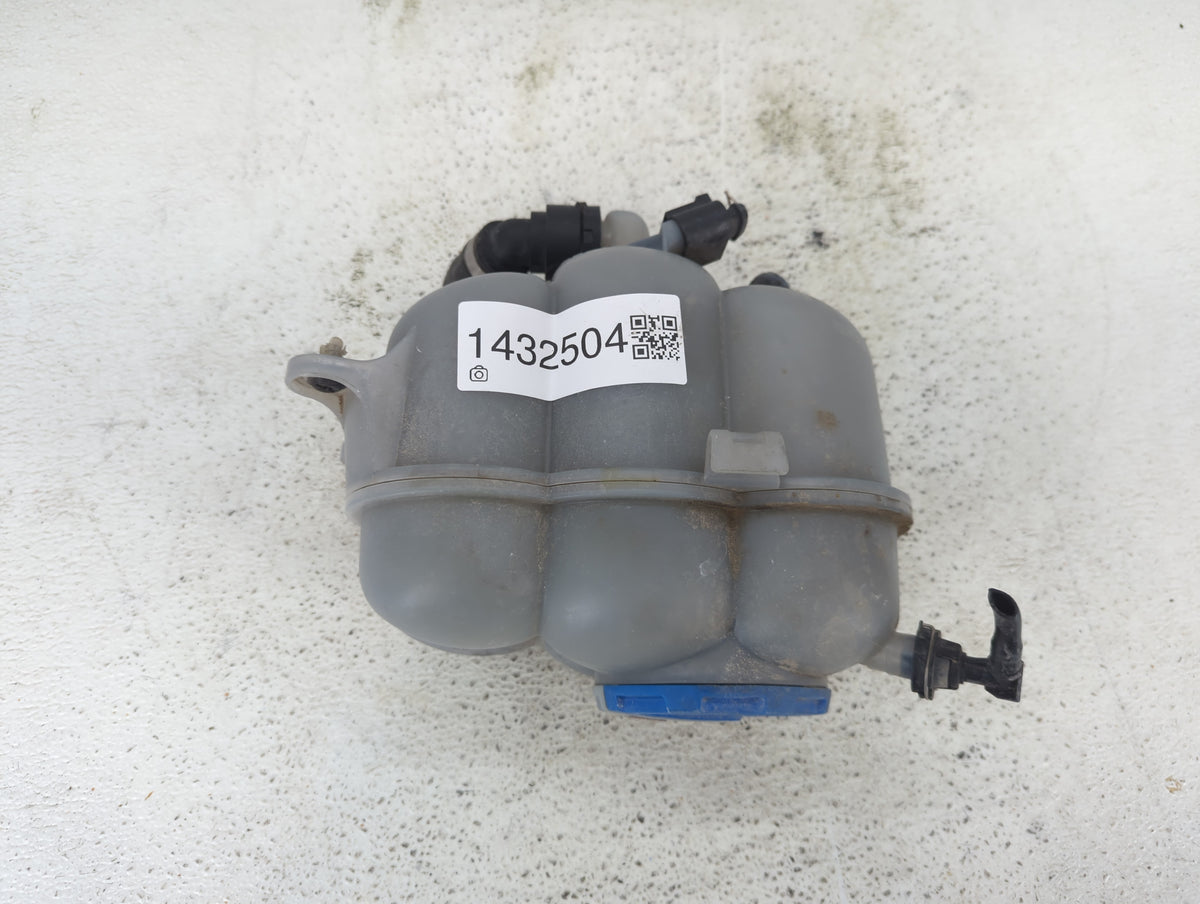 2017 Audi Q7 Radiator Coolant Overflow Expansion Tank Bottle - Oemusedautoparts1.com