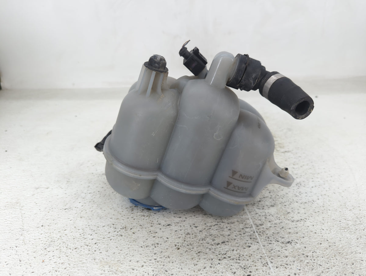 2017 Audi Q7 Radiator Coolant Overflow Expansion Tank Bottle - Oemusedautoparts1.com