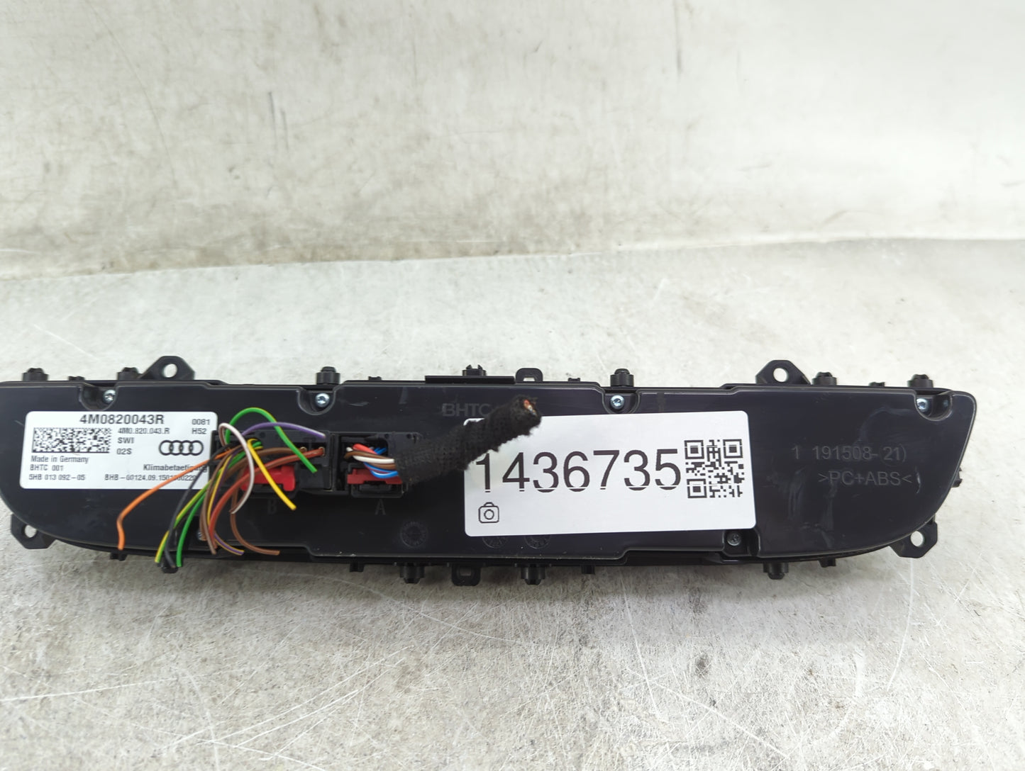 2017 Audi Q7 Climate Control Module Temperature AC/Heater Replacement P/N:4M0820043R 5HB013092-05 Fits OEM Used Auto Parts -