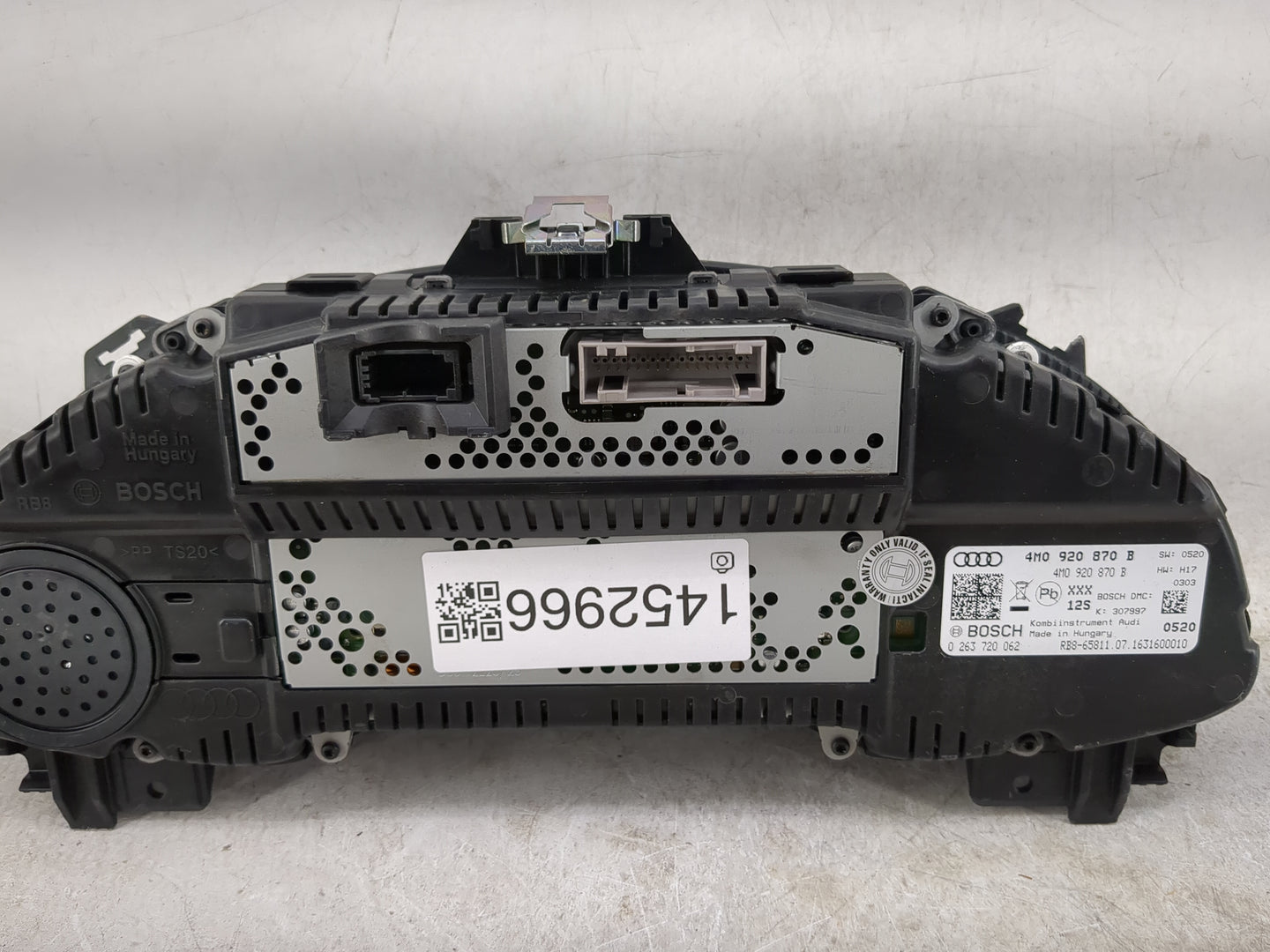 2017-2018 Audi Q7 Instrument Cluster Speedometer Gauges P/N:4M0920870B 0263720062 Miles:84K Fits Fits 2017 2018 OEM Used Aut
