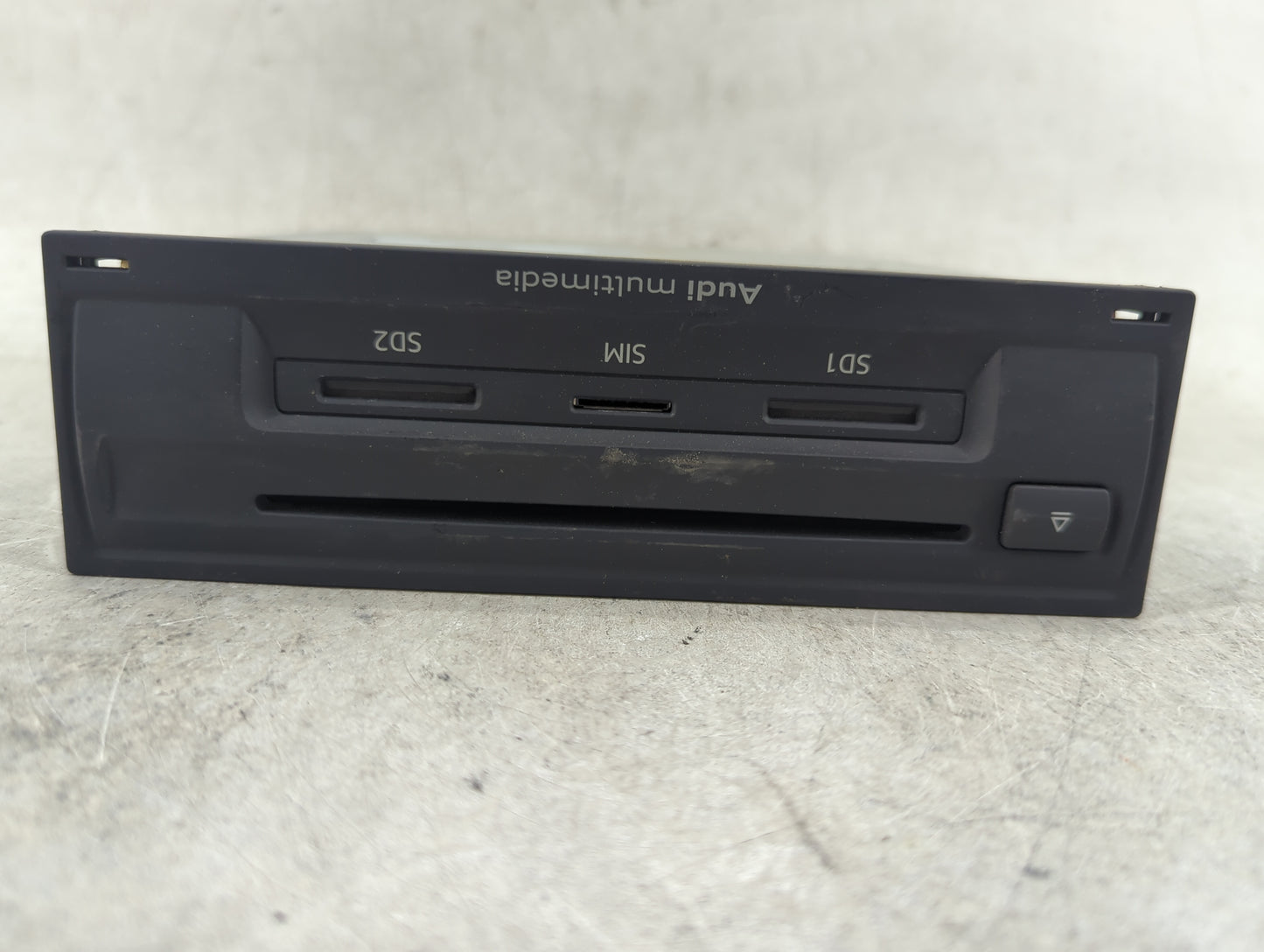 2017-2019 Audi Q7 Radio AM FM Cd Player Receiver Replacement P/N:4M0035880 4M0035680D, 2869470 Fits Fits 2017 2018 2019 OEM 