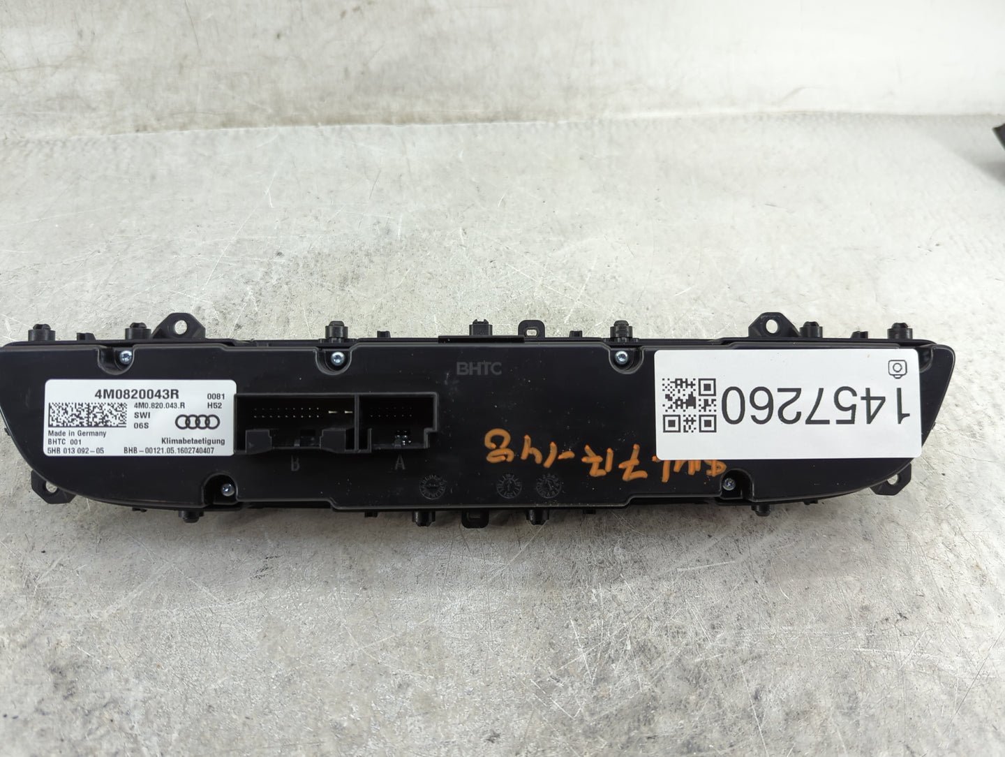 2017-2019 Audi Q7 Climate Control Module Temperature AC/Heater Replacement P/N:4M0820043R 4M0.820.043.R Fits Fits 2017 2018 