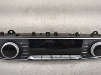 2017-2019 Audi Q7 Climate Control Module Temperature AC/Heater Replacement P/N:4M0820043AB Fits Fits 2017 2018 2019 OEM Used