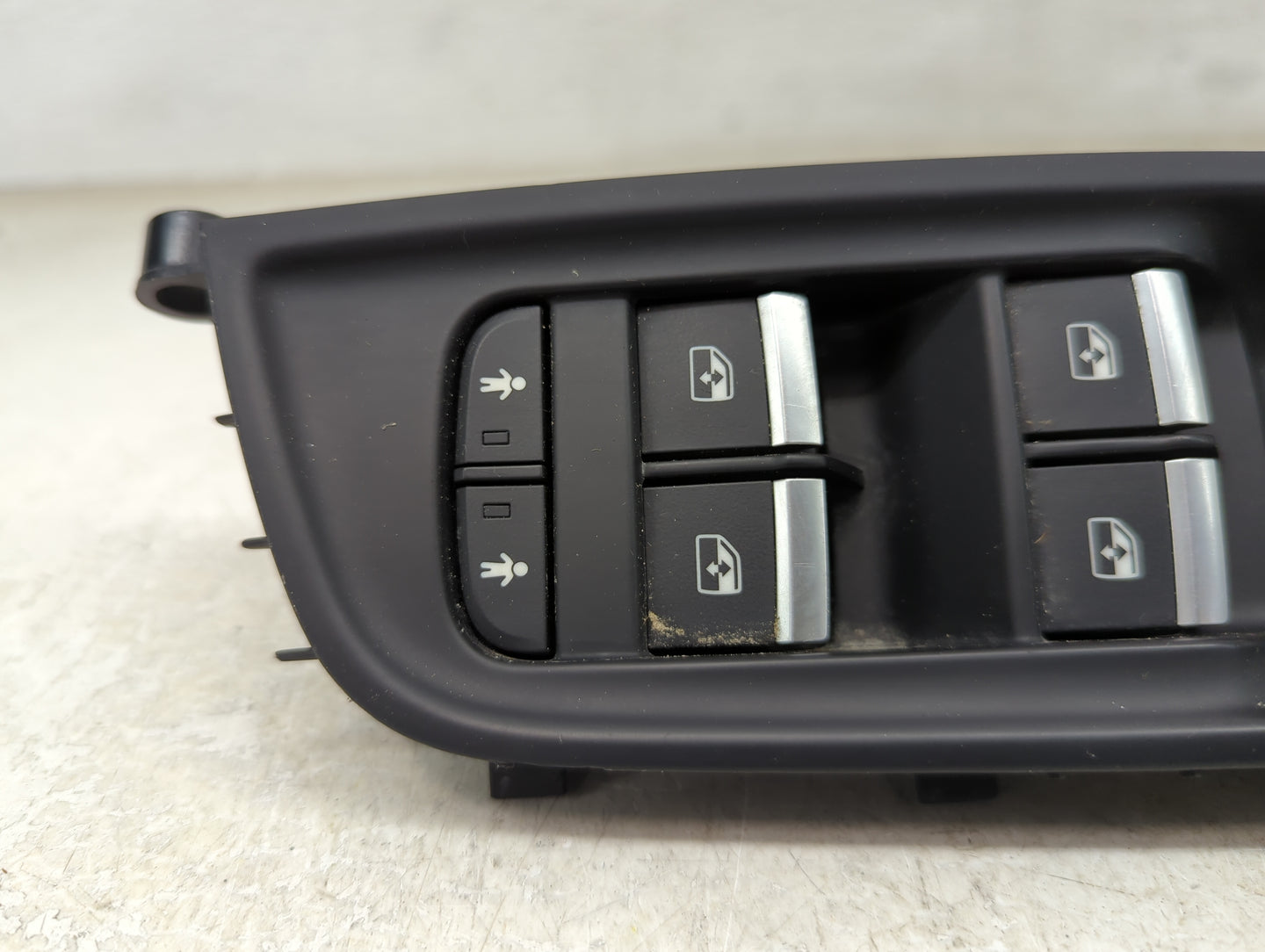 2017-2020 Audi Q7 Master Power Window Switch Replacement Driver Side Left P/N:4M0.959.565.M Fits Fits 2017 2018 2019 2020 OE