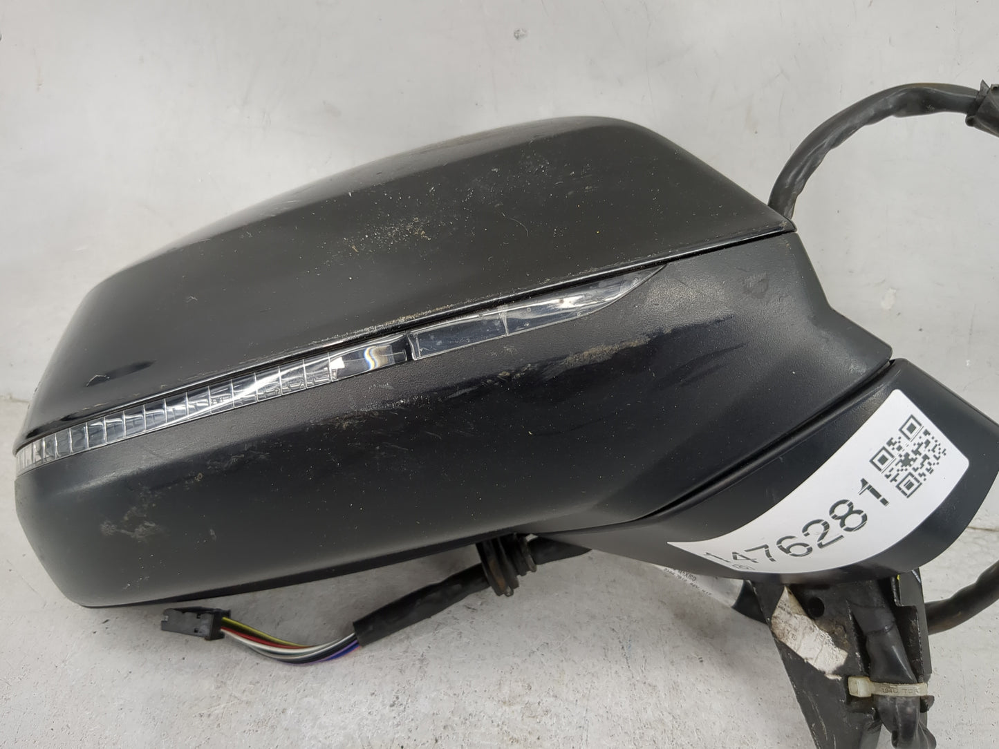 2017 Audi Q7 Driver Side View Mirror - Left Door Mirror OEM Used - Oemusedautoparts1.com