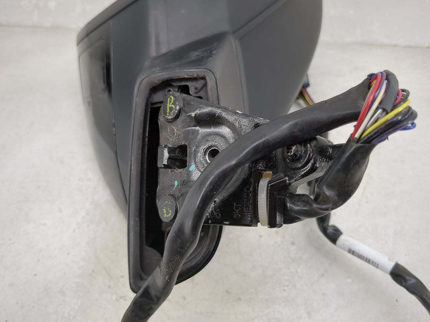 2017 Audi Q7 Driver Side View Mirror - Left Door Mirror OEM Used - Oemusedautoparts1.com