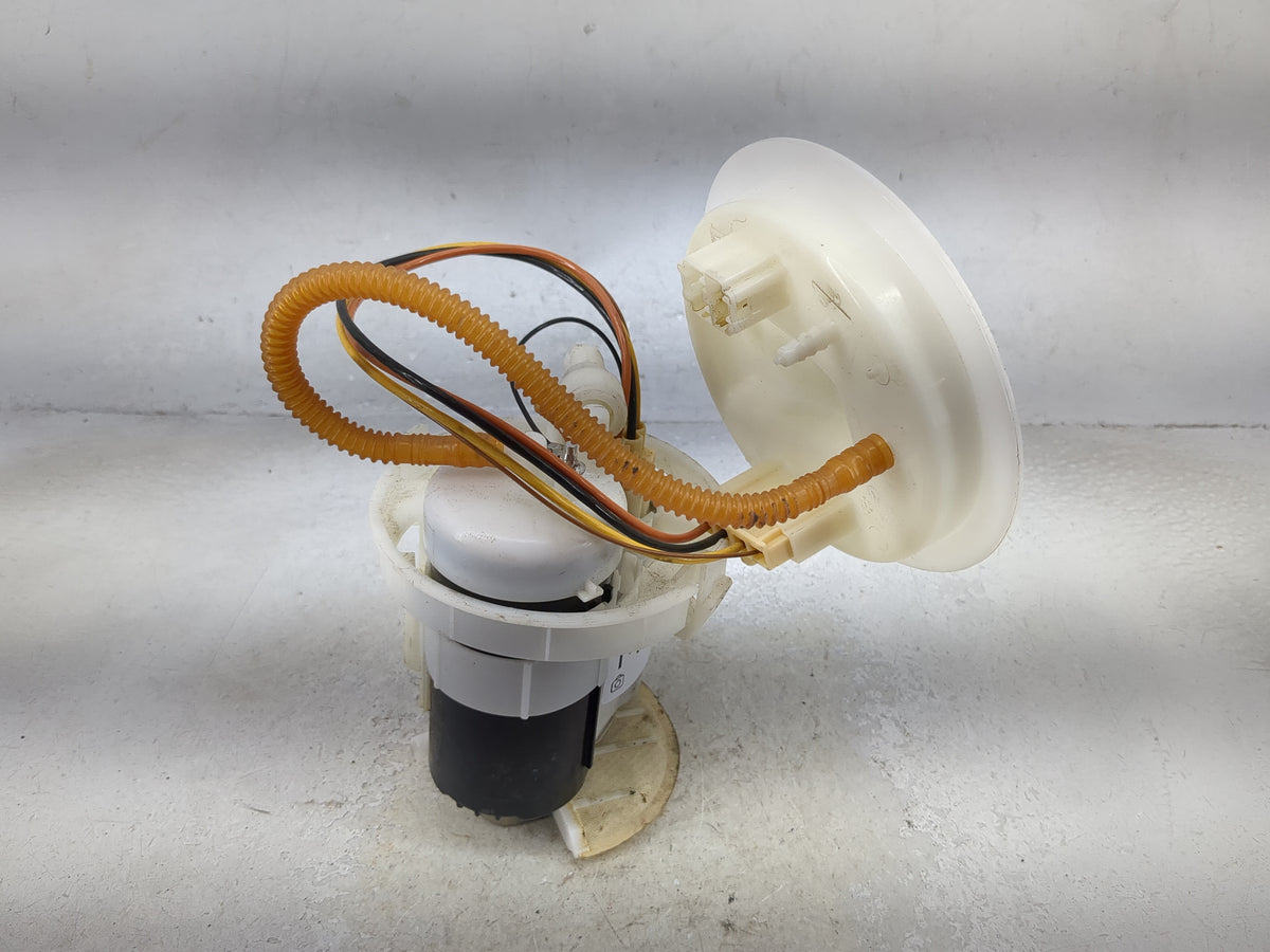 2017-2019 Audi Q7 Electrical Gas Fuel Pump Assembly - Oemusedautoparts1.com
