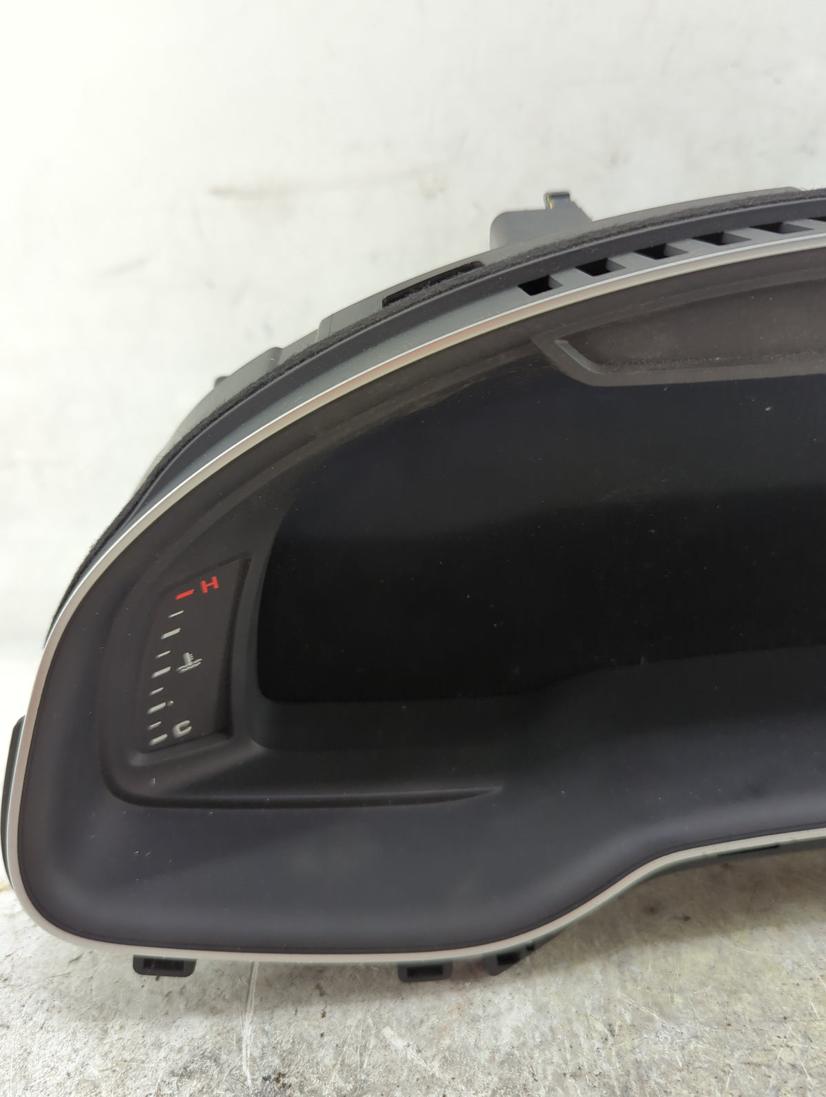 2017-2018 Audi Q7 Instrument Cluster Speedometer Gauges P/N:4M0920890A 0263720411 Miles: Fits Fits 2017 2018 OEM Used Auto P