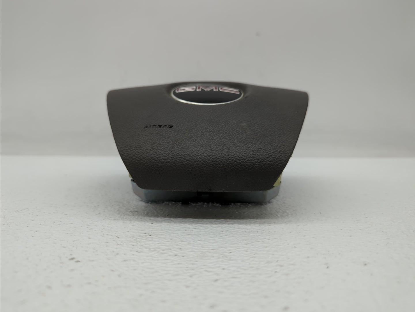 2017 Audi Q7 Air Bag Driver Left Steering Wheel Mounted P/N:AB4512Q7GQDRDQ Fits OEM Used Auto Parts - Oemusedautoparts1.com