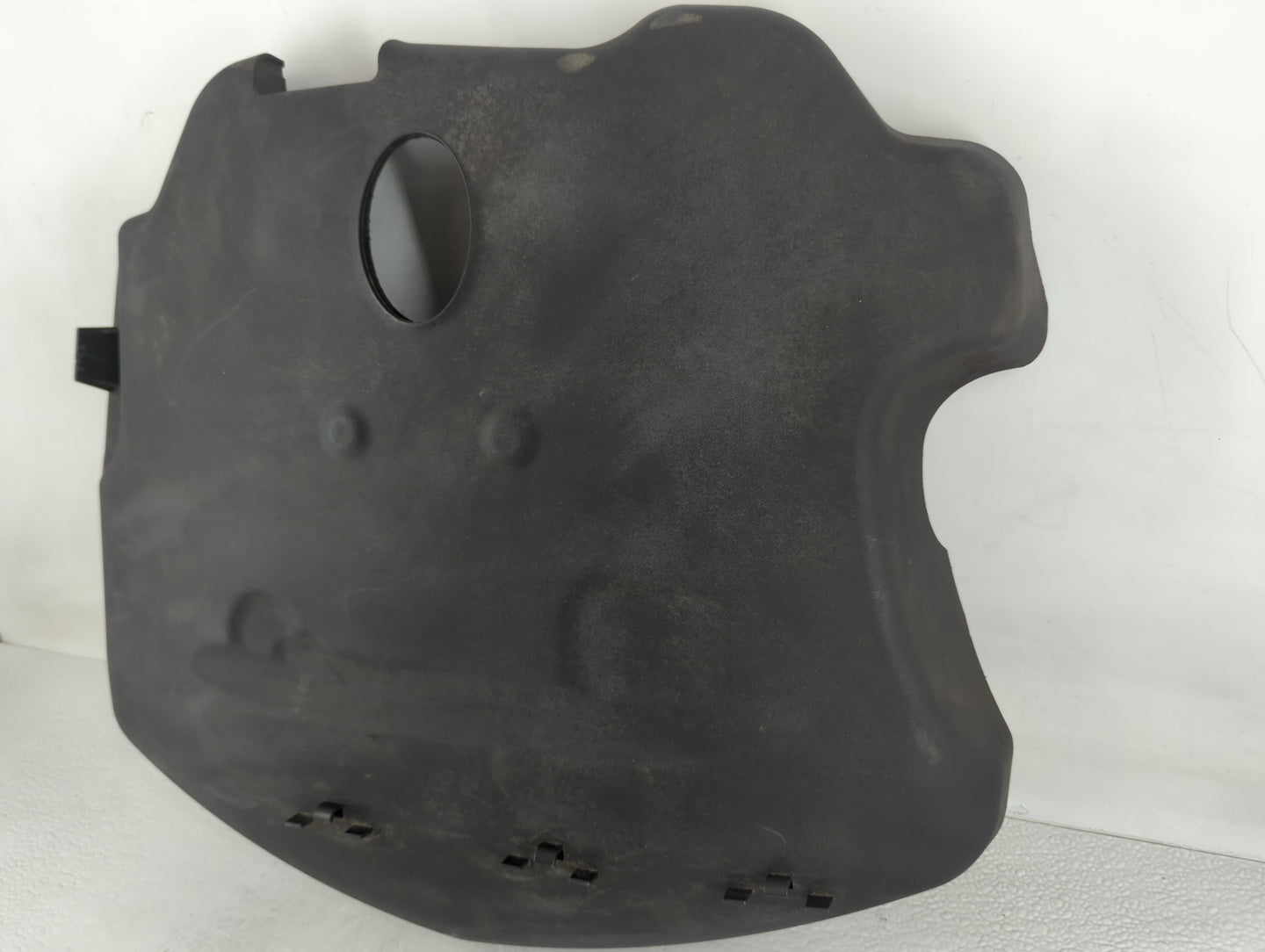 2017 Audi Q7 Engine Cover - Oemusedautoparts1.com