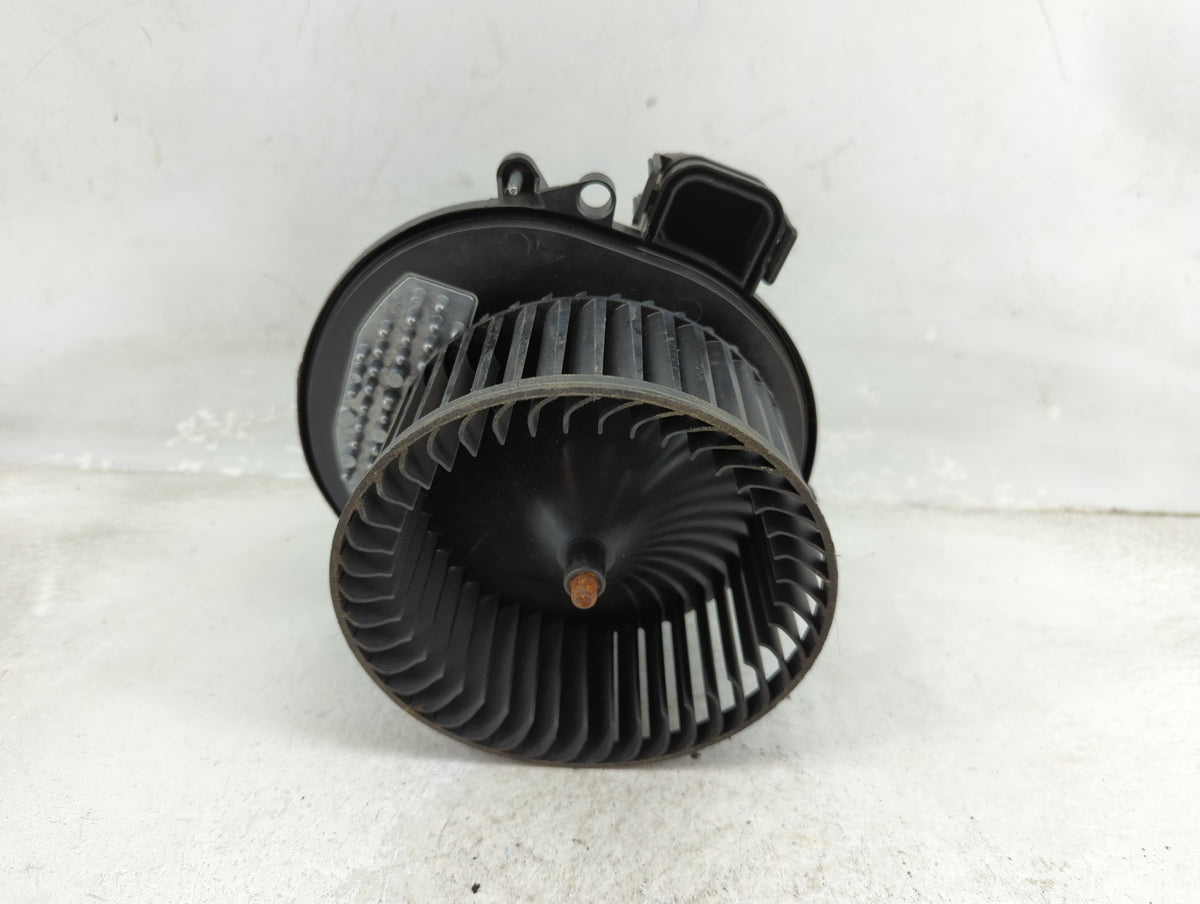 2017-2021 Bmw 230i Heater AC Blower Motor P/N:9319919-01 T954493-A Fits Fits 2012 2013 2014 2015 2016 2017 2018 2019 2020 20