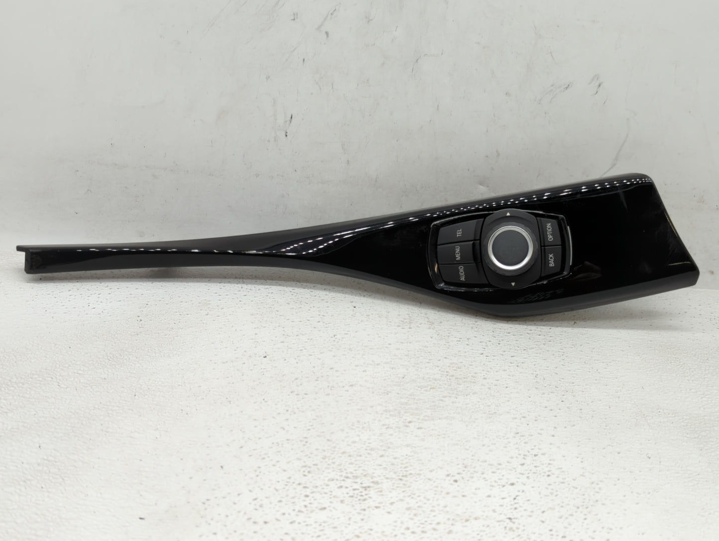 2017 Bmw 230i Radio AM FM Cd Player Receiver Replacement P/N:9363499-02 9226784, 9350723, 9363546 Fits Fits 2016 OEM Used Au