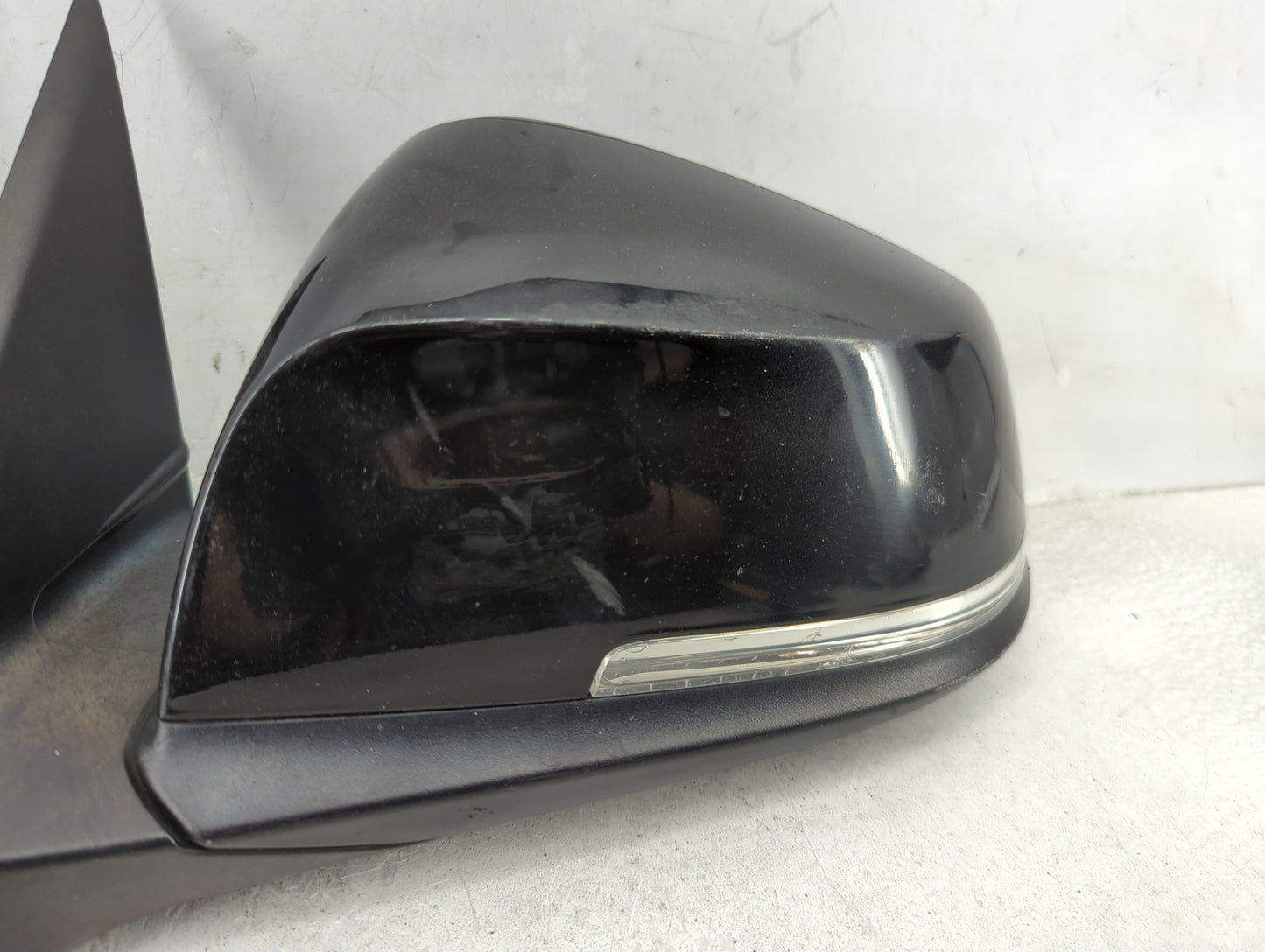 2013-2018 Bmw 320 Driver Side View Mirror - Left Door Mirror OEM Used - Oemusedautoparts1.com