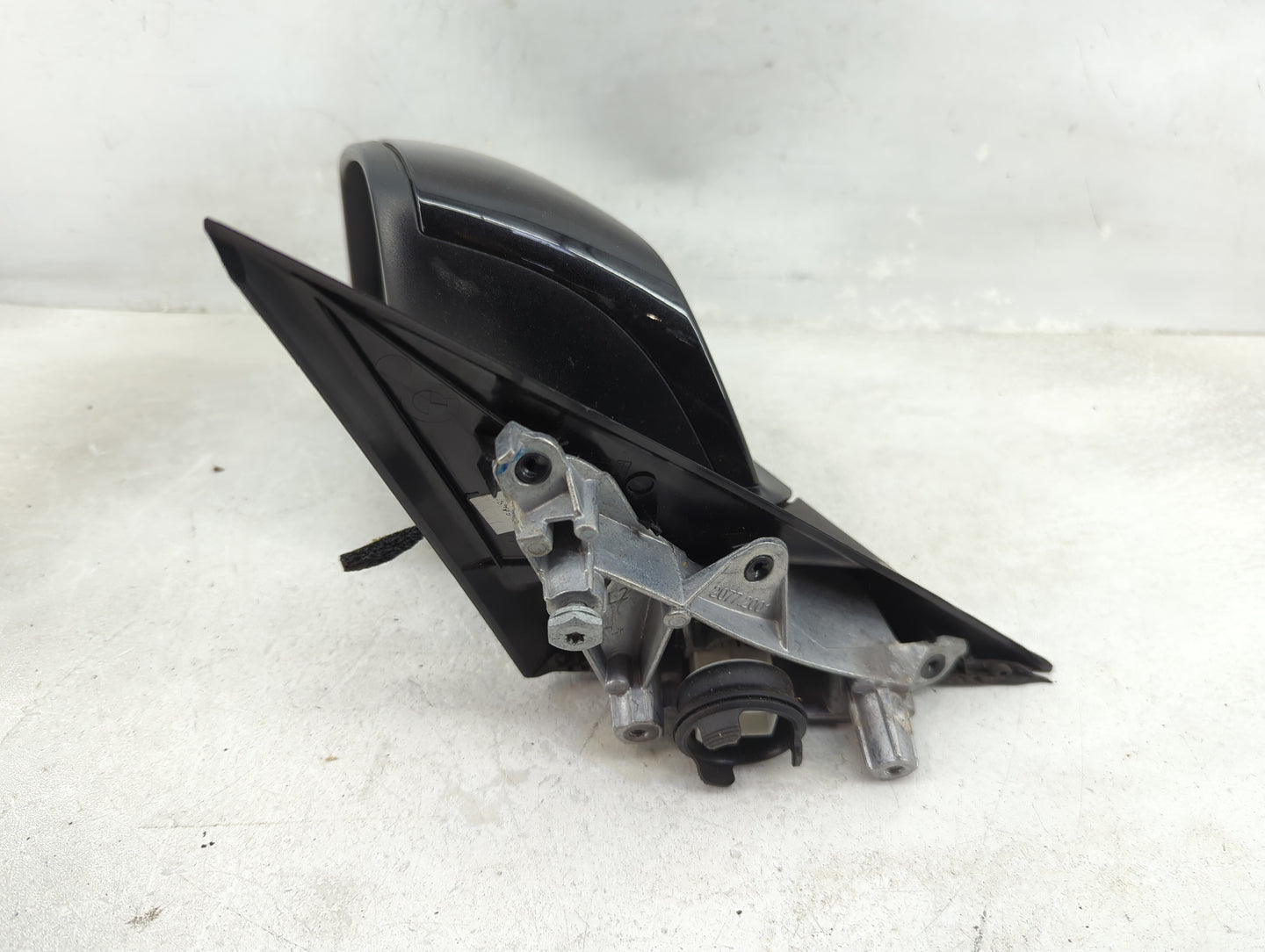 2013-2018 Bmw 320 Driver Side View Mirror - Left Door Mirror OEM Used - Oemusedautoparts1.com