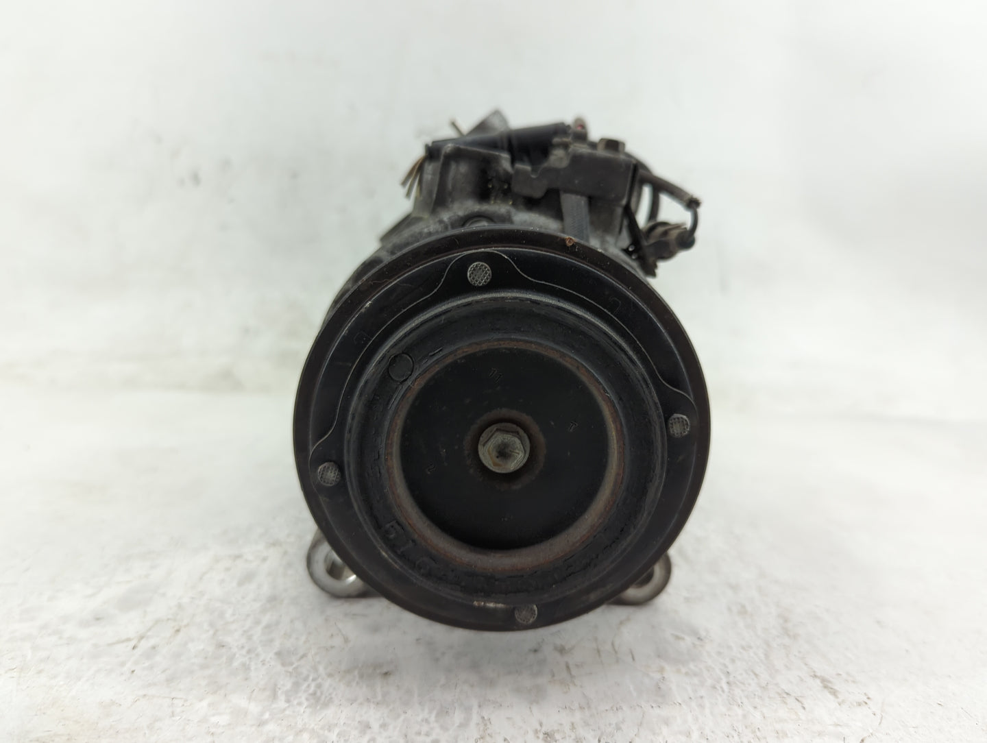 2016-2018 Bmw 320i Air Conditioning A/c Ac Compressor Oem - Oemusedautoparts1.com