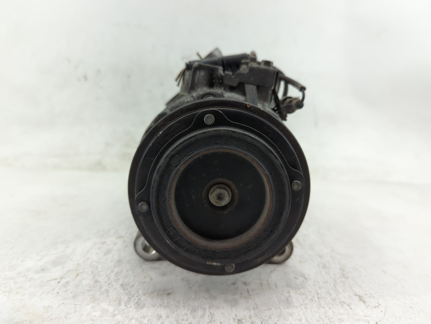 2016-2018 Bmw 320i Air Conditioning A/c Ac Compressor Oem - Oemusedautoparts1.com
