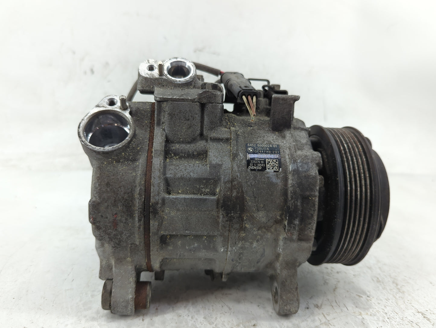 2016-2018 Bmw 320i Air Conditioning A/c Ac Compressor Oem - Oemusedautoparts1.com
