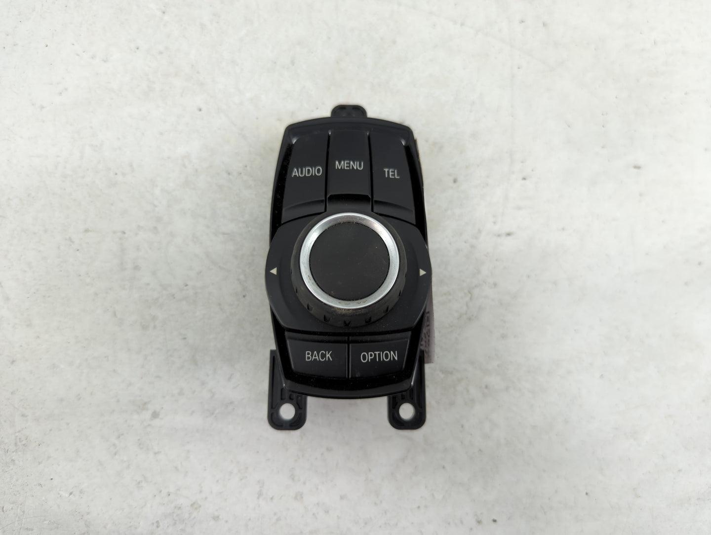 2012-2018 Bmw 320i Radio AM FM Cd Player Receiver Replacement P/N:ZE9381678 01 033623202 Fits OEM Used Auto Parts - Oemuseda