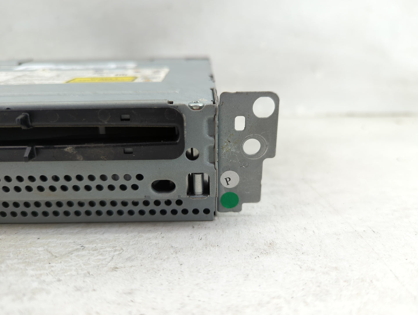 2016-2017 Bmw 320i Radio AM FM Cd Player Receiver Replacement P/N:6840405 503551691908 Fits OEM Used Auto Parts - Oemusedaut