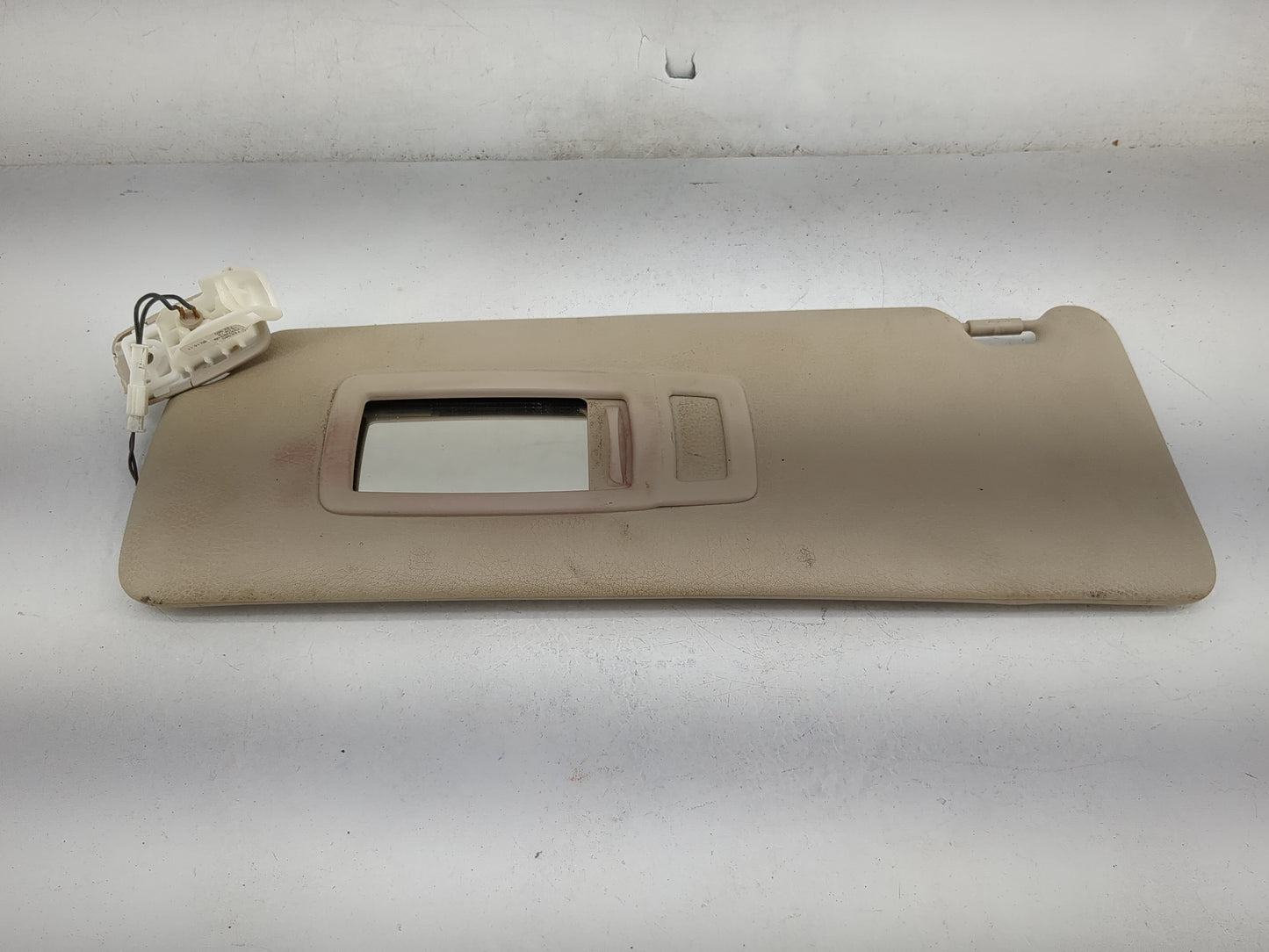 2012-2018 Bmw 320i Sun Visor Shade Replacement Driver Left Mirror Fits Fits 2012 2013 2014 2015 2016 2017 2018 2019 2020 OEM