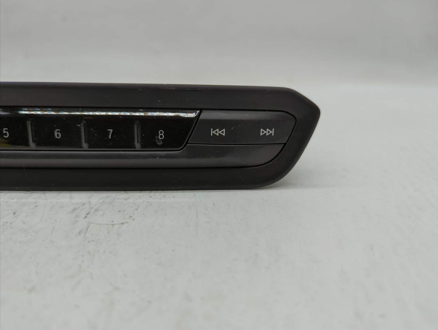 2017-2018 Bmw 320i Am Fm Cd Player Radio Receiver - Oemusedautoparts1.com