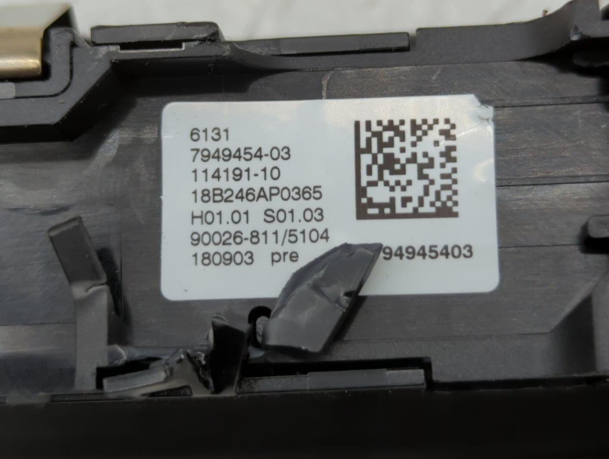 2017-2018 Bmw 320i Am Fm Cd Player Radio Receiver 329031 - Oemusedautoparts1.com
