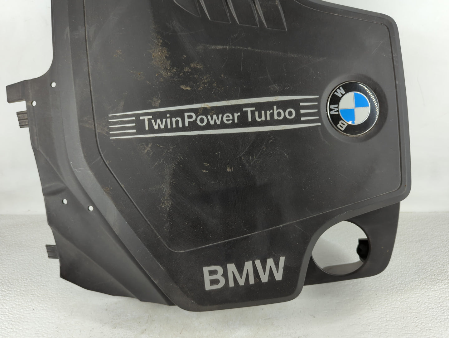 2017 Bmw 320i Engine Cover - Oemusedautoparts1.com