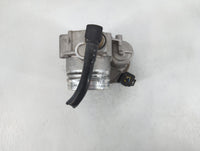 2012-2018 Bmw 320i Throttle Body P/N:A2C83786800 1354 7588625-04 Fits Fits 2012 2013 2014 2015 2016 2017 2018 OEM Used Auto 