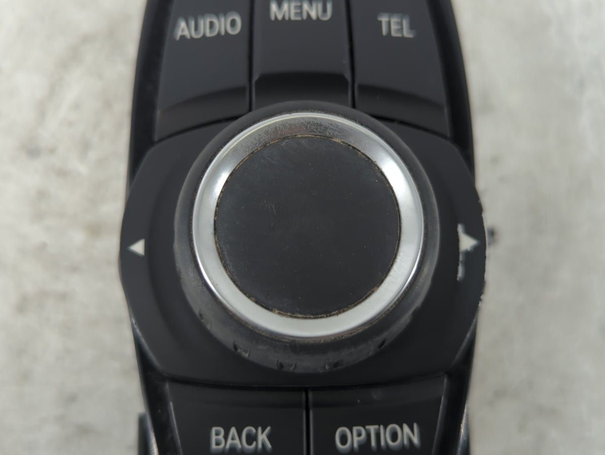 2017 Bmw 320i Am Fm Cd Player Radio Receiver 683368 - Oemusedautoparts1.com