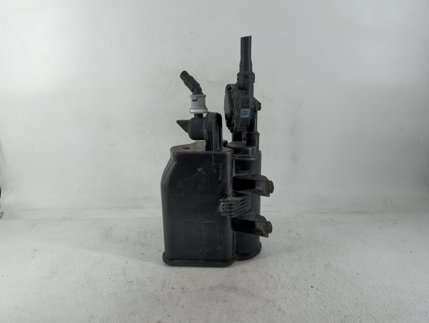 2017 Bmw 320i Fuel Vapor Charcoal Canister - Oemusedautoparts1.com