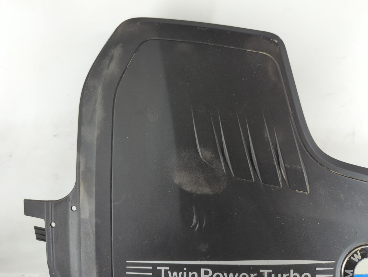 2017 Bmw 320i Engine Cover - Oemusedautoparts1.com