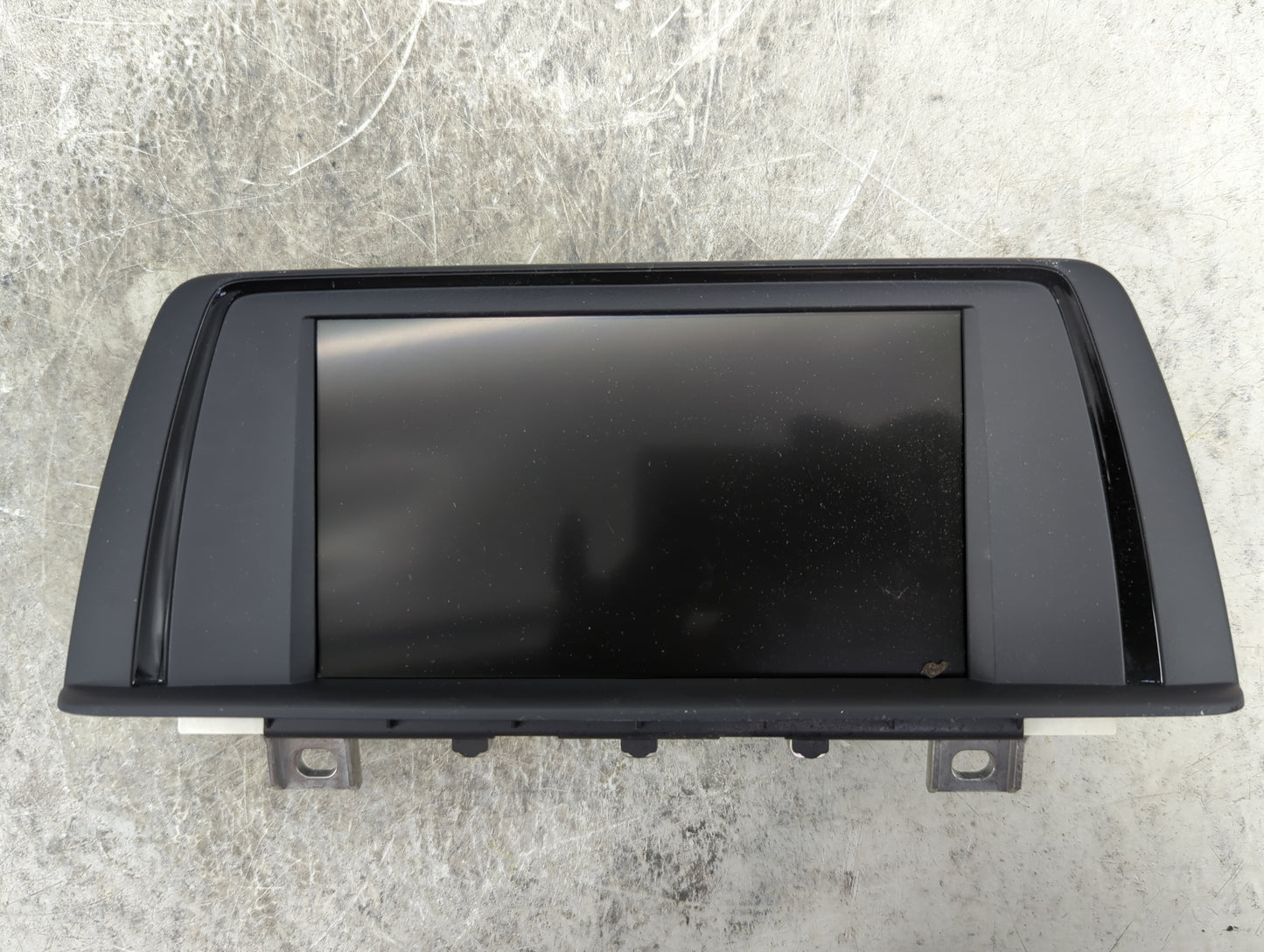 2012-2015 Bmw 328i Information Display Screen - Oemusedautoparts1.com