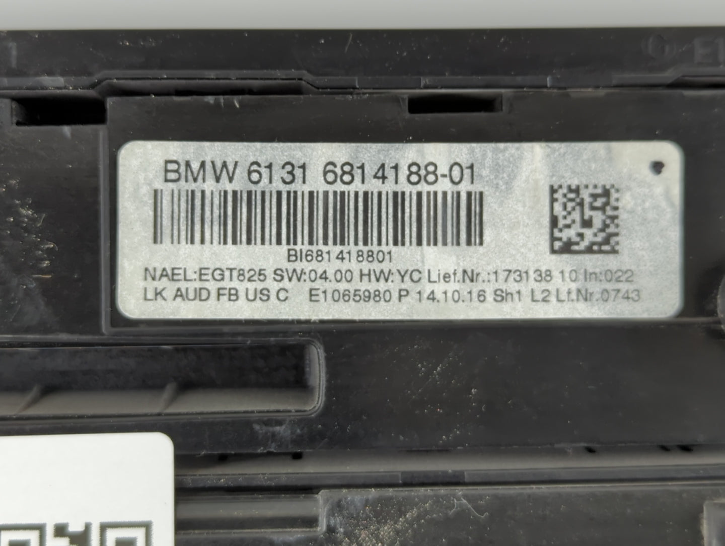 2017-2019 Bmw 330i Climate Control Module Temperature AC/Heater Replacement P/N:6131 6814188 01 Fits OEM Used Auto Parts - O