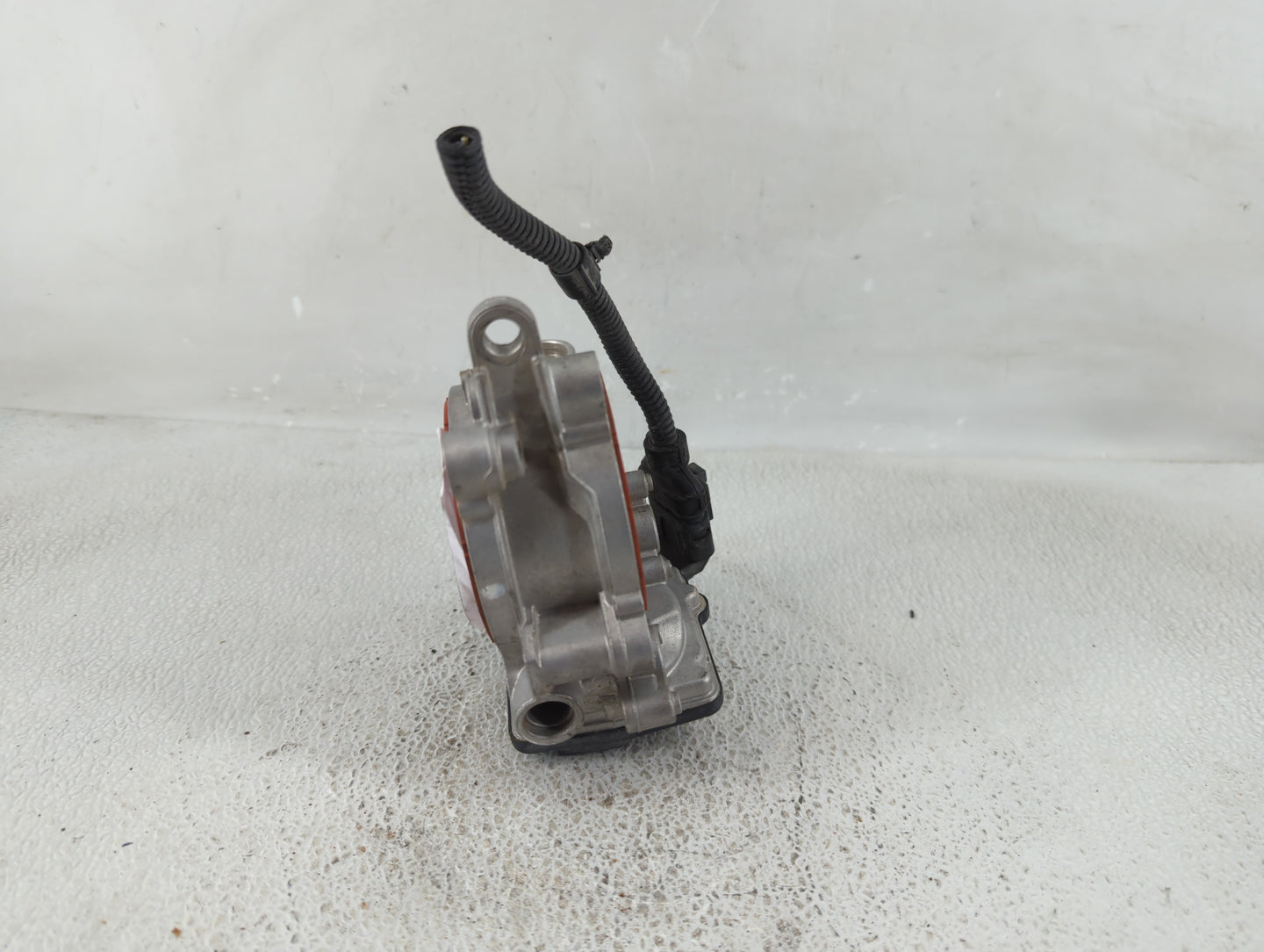 2017-2021 Bmw 330i Throttle Body P/N:A2C86776500 8 601 651 Fits Fits 2016 2017 2018 2019 2020 2021 2022 OEM Used Auto Parts 