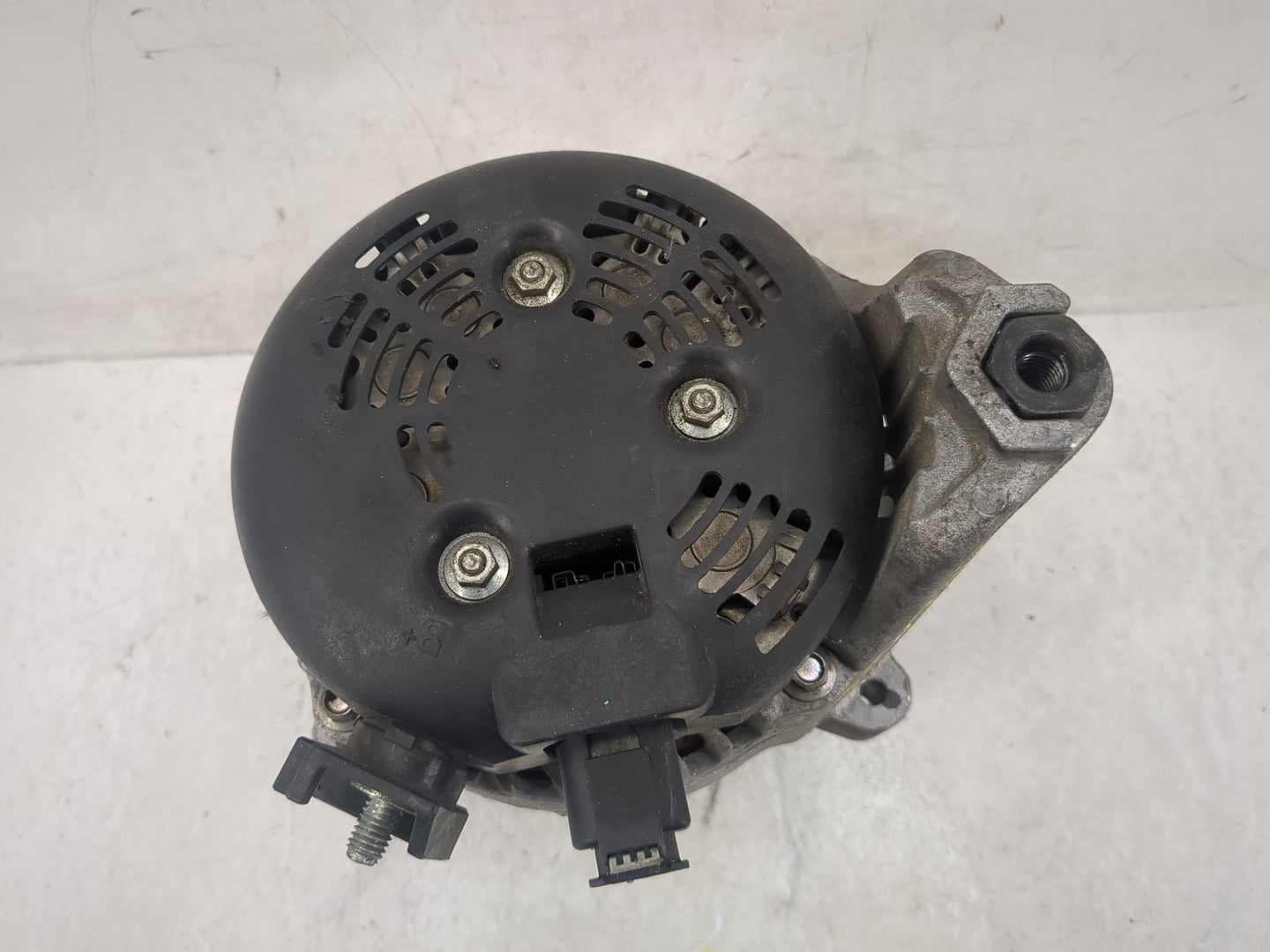 2017-2019 Bmw 330i Alternator Replacement Generator Charging Assembly Engine OEM P/N:104211-0591 Fits OEM Used Auto Parts - 