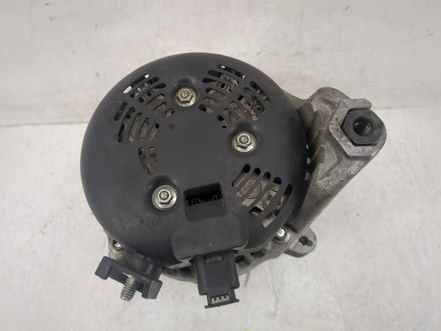 2017-2019 Bmw 330i Alternator Replacement Generator Charging Assembly Engine OEM P/N:104211-0591 Fits OEM Used Auto Parts - 