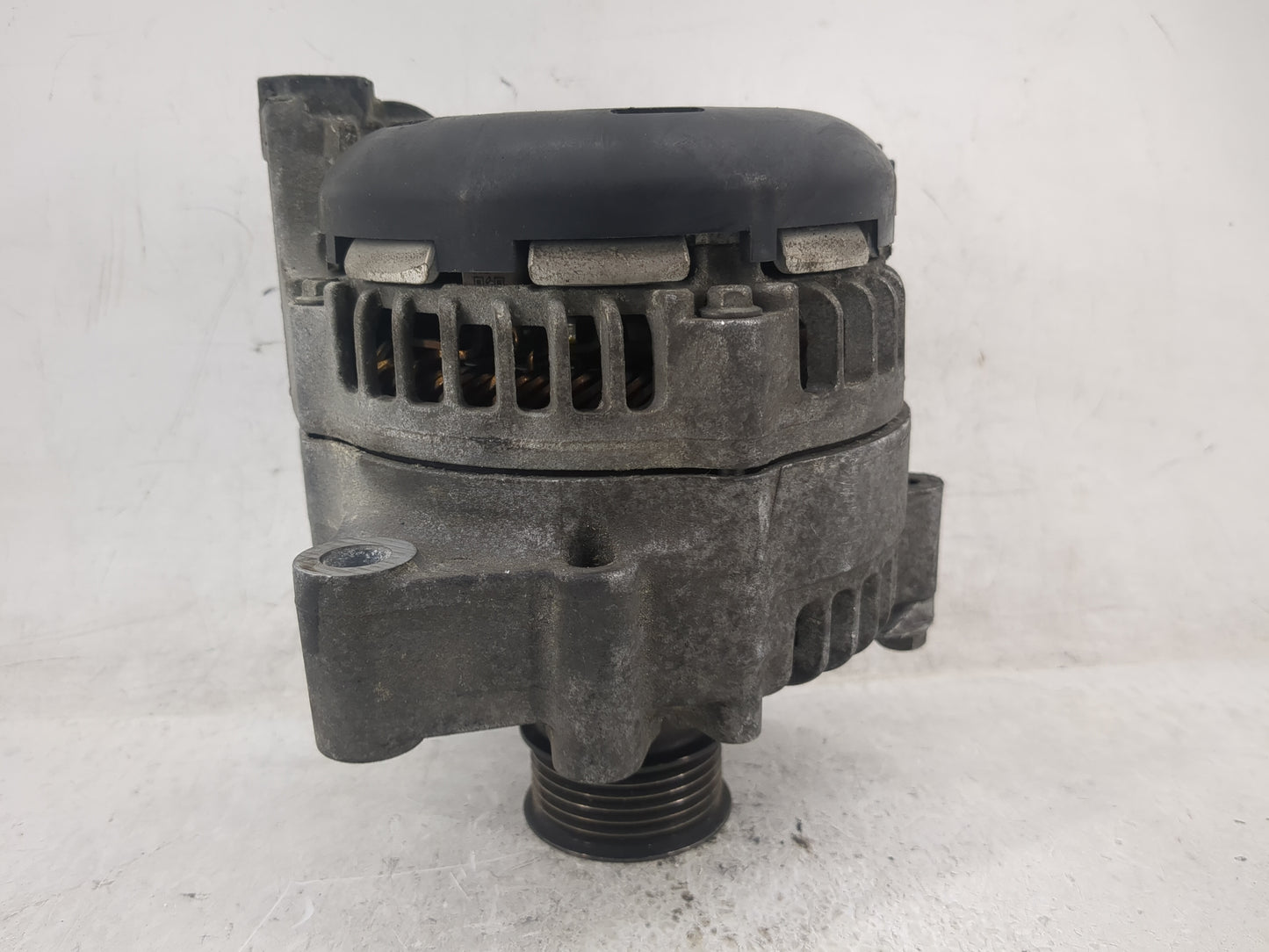 2017-2019 Bmw 330i Alternator Replacement Generator Charging Assembly Engine OEM P/N:104211-0590 104211-0591 Fits OEM Used A