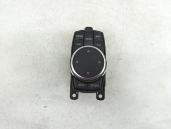 compare product 2017 Bmw 330i Radio AM FM Cd Player Receiver Replacement P/N:6582 6839079-01 9016074300000 Fits OEM Used Auto Parts